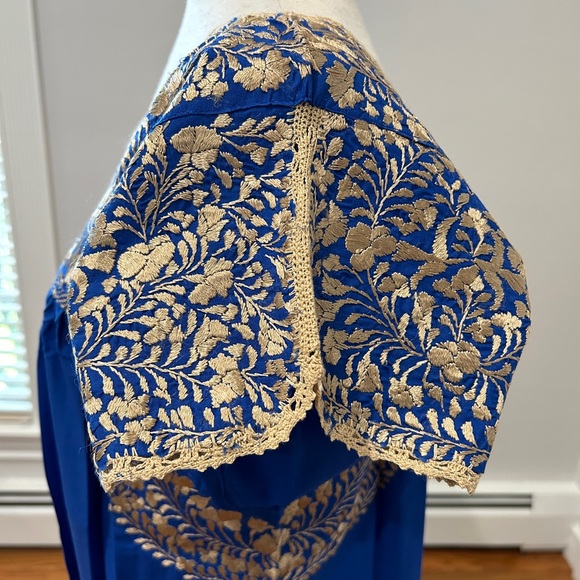 San Antonino Maxi Dress,Oaxaca Mexican dress.Hand Embroidered with Silk Threads - Picture 6 of 9